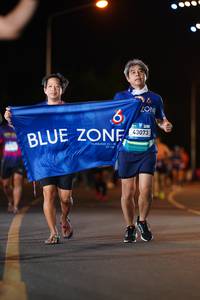 BIB: 43073
                            <button type="button" onclick="openModal(22808975)" class="btn btn-primary btn-sm float-right btn-popup" data-toggle="modal" data-target=".modal-high-quality">
                        <i class="fas fa-shopping-cart"></i> Add to Cart
                    </button>
                                            <button type="button" onclick="isThisMe(22808975, true)" class="btn btn-success btn-sm float-right btn-popup btn-isme hidden" data-toggle="tooltip" data-placement="bottom" title="นี่คือรูปของคุณใช่ไหม คลิกที่นี่เพื่อเอาเข้าอัลบั้ม">
                        <i class="fas fa-plus"></i> Add to album
                    </button>
                    <button type="button" onclick="isThisMe(22808975, false)" class="btn btn-warning btn-sm float-right btn-popup btn-isnotme hidden">
                        <i class="fas fa-ban"></i> Remove from album
                    </button>